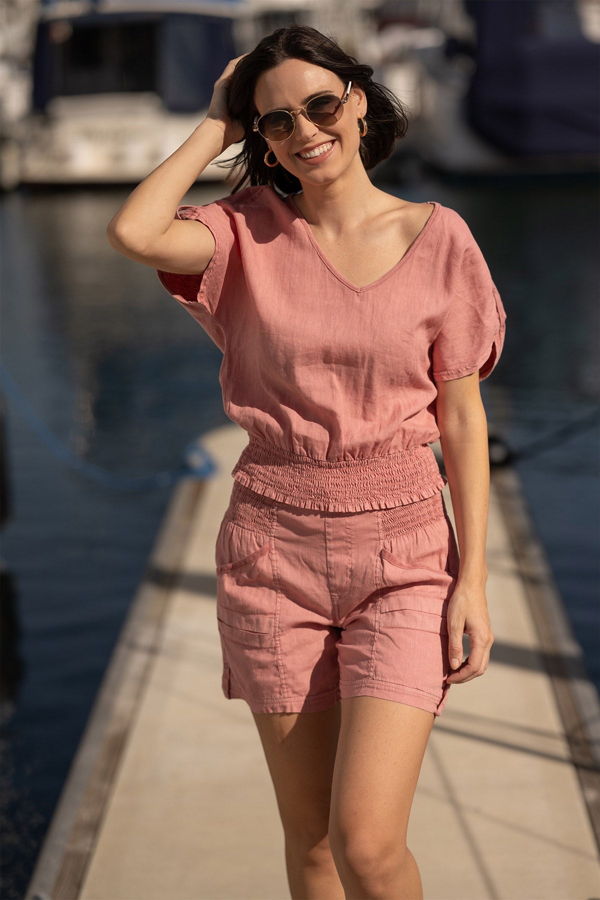 Rebel Linen Tabbed Short