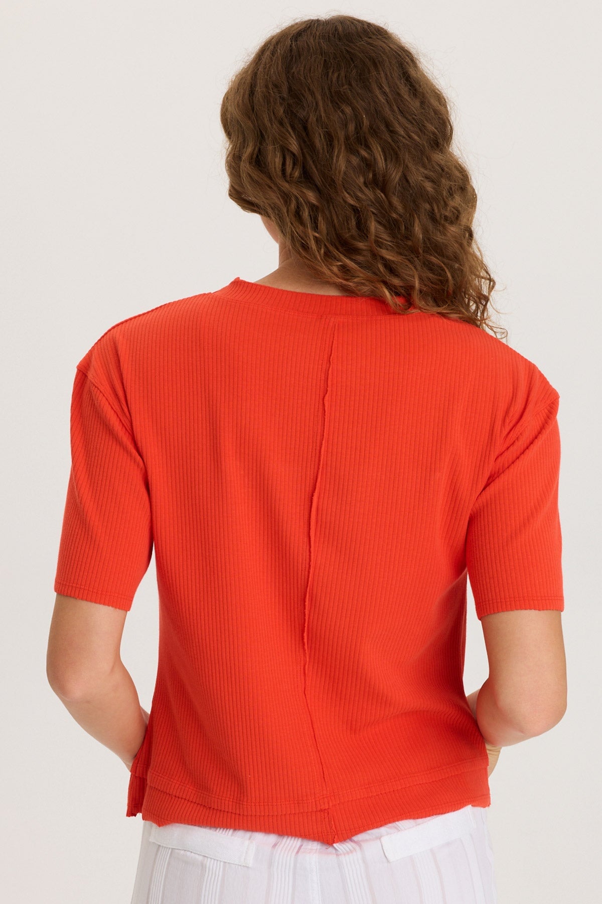 Cairns Longer Short Sleeve Double Hem Tee