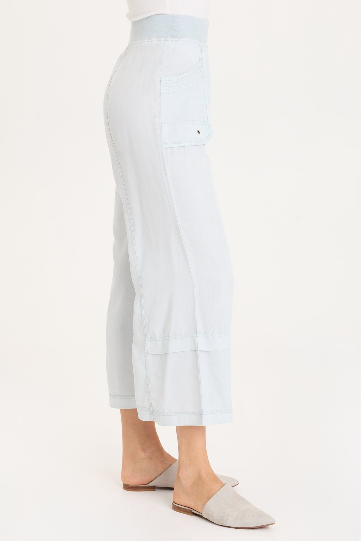 Mallis Pull-On Twill Gaucho Pant