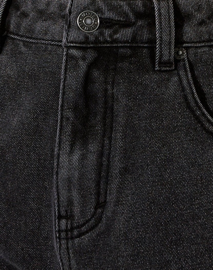 Dad Denim Shorts in Black Wash